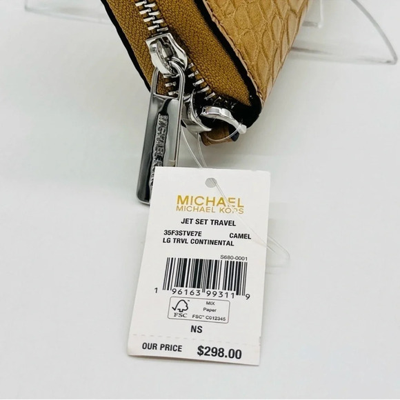 Michael Kors Large Continental Wallet Wristlet Leather - Picture 10 of 10
